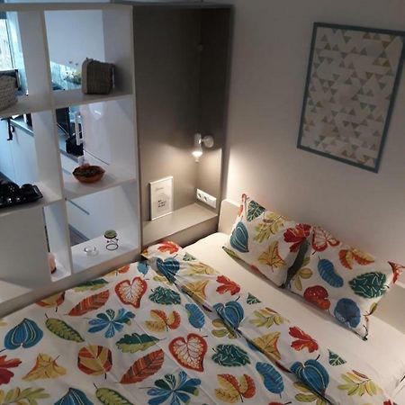 Cozy Central Studio Bucarest Esterno foto