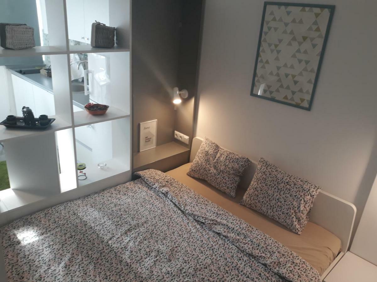 Cozy Central Studio Bucarest Esterno foto